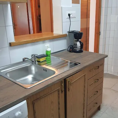 Megan 1 Guest house Crikvenica