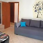 Megan 1 3* Crikvenica
