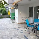 Megan 1 Vendégház 3*